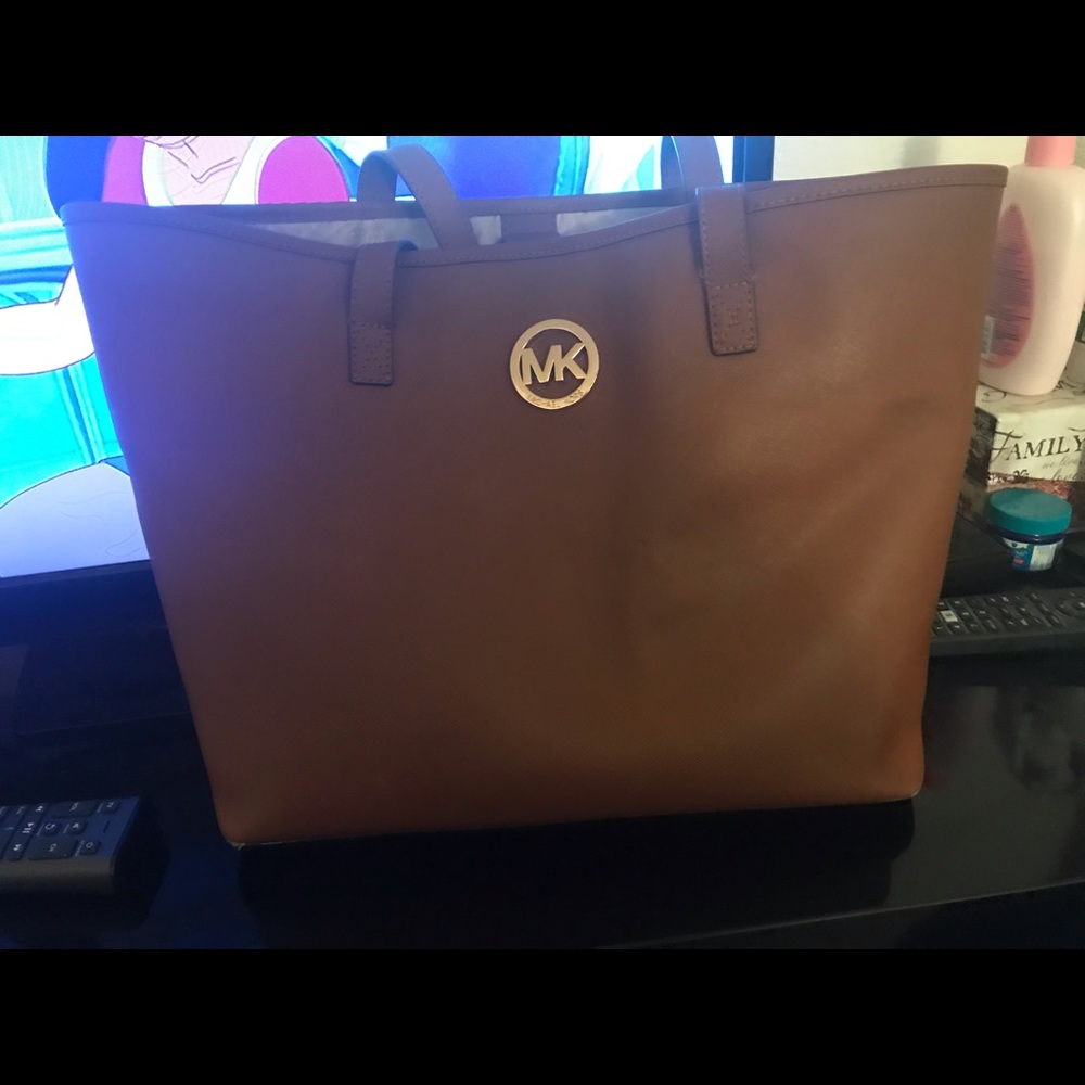 Michael Kors Tote